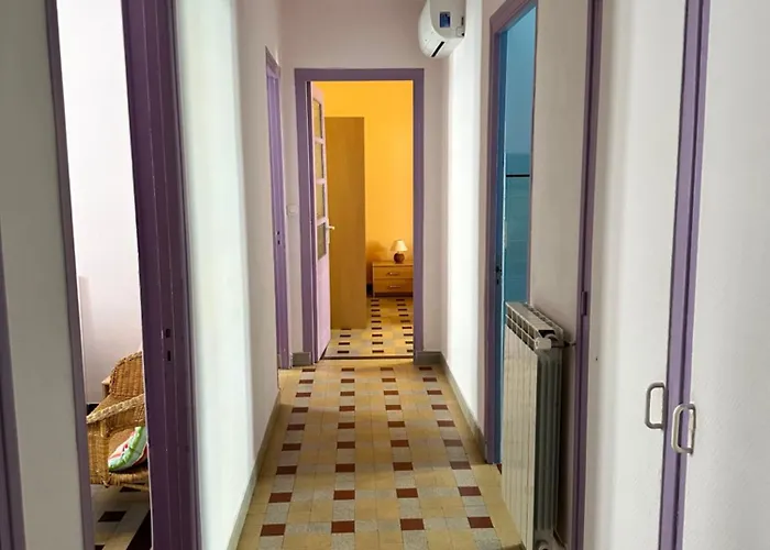 Maison, Centre Ville, Proche Commerce شقة مينتون