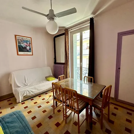 Maison, Centre Ville, Proche Commerce Appartement *