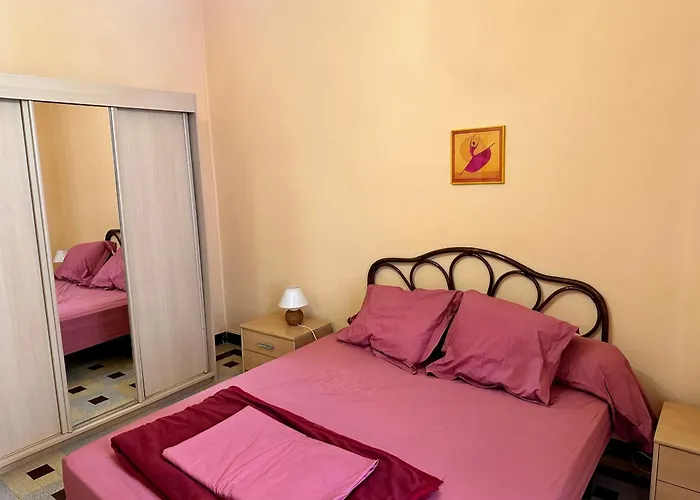 Maison, Centre Ville, Proche Commerce *